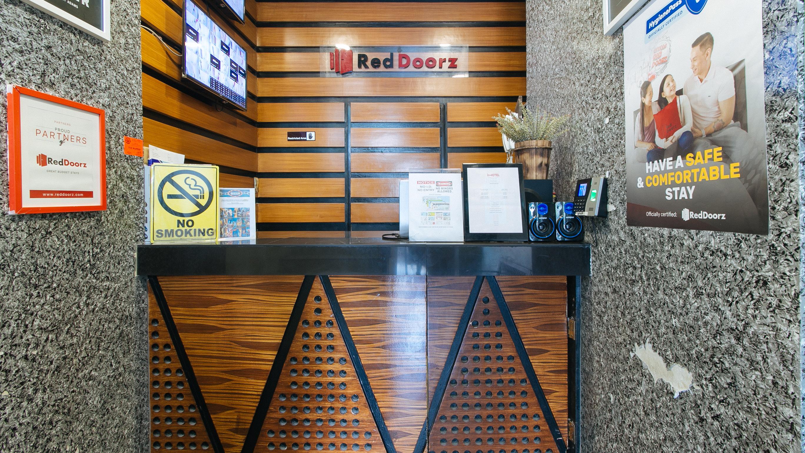 Reddoorz Near Quiapo Church Manila Exteriér fotografie